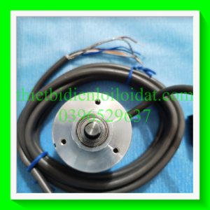 Omron E6B2-CWZ6C 2000P/R