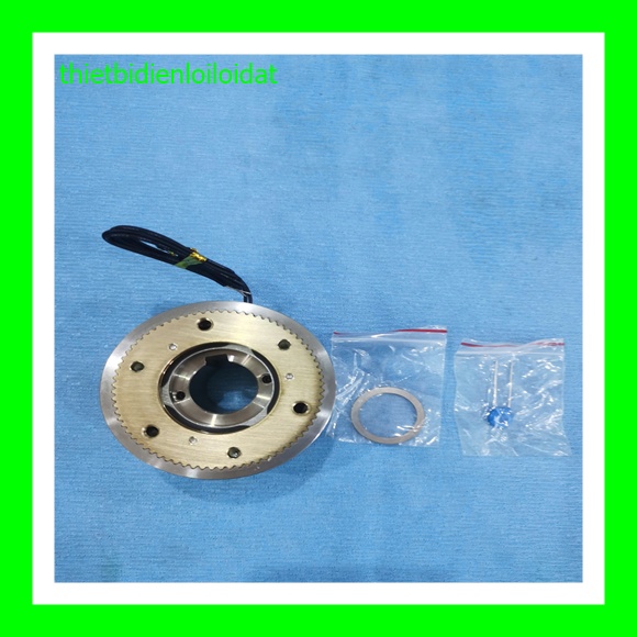 z7201275845529_5b995a8b1e7e21ed49857f972a4e106d